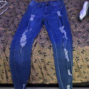 Women's Distressed Denim Skinny Jeans
